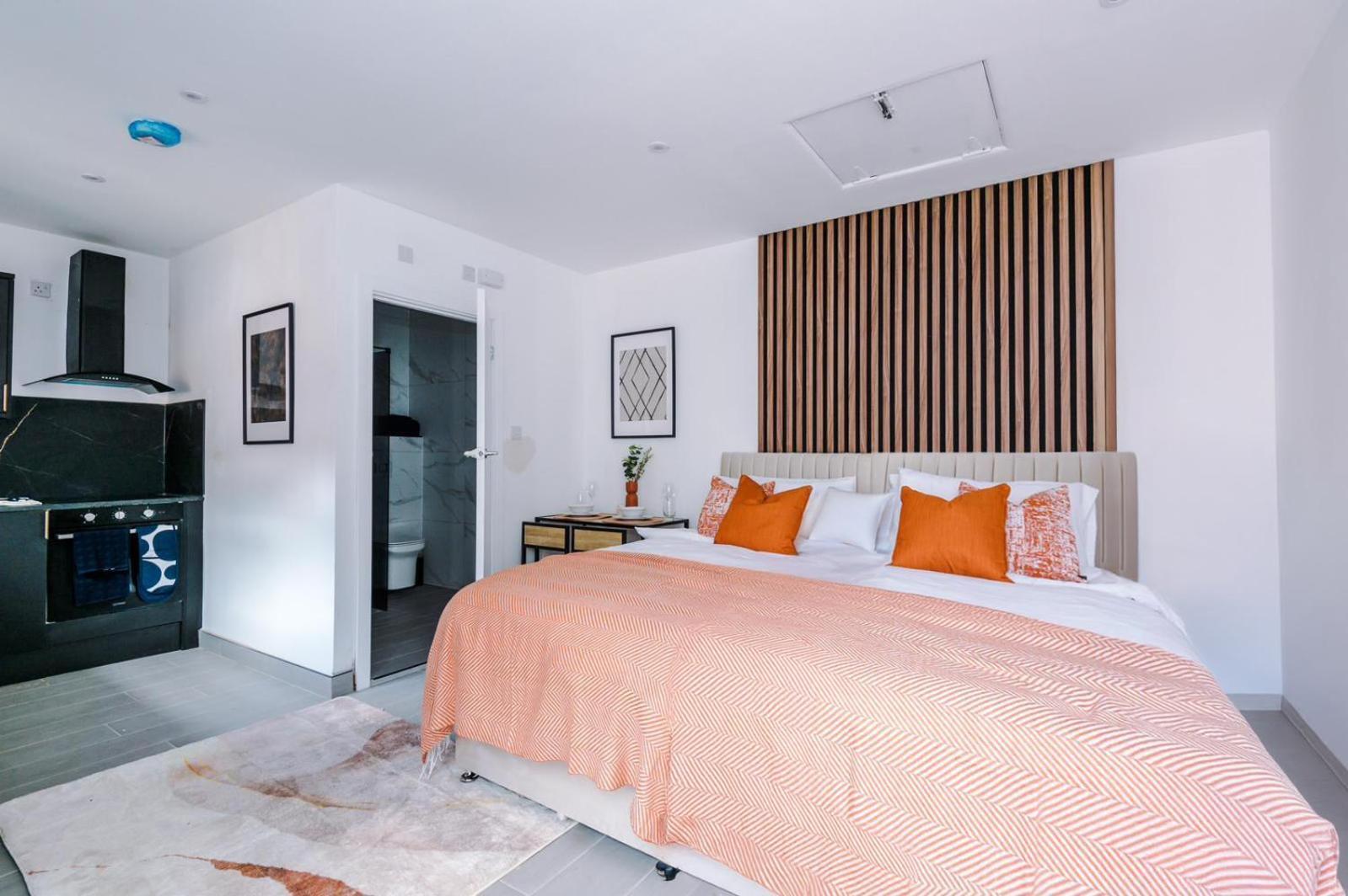Comfort Style Brand New Selly Oaks Apartment เบอร์มิงแฮม ภายนอก รูปภาพ