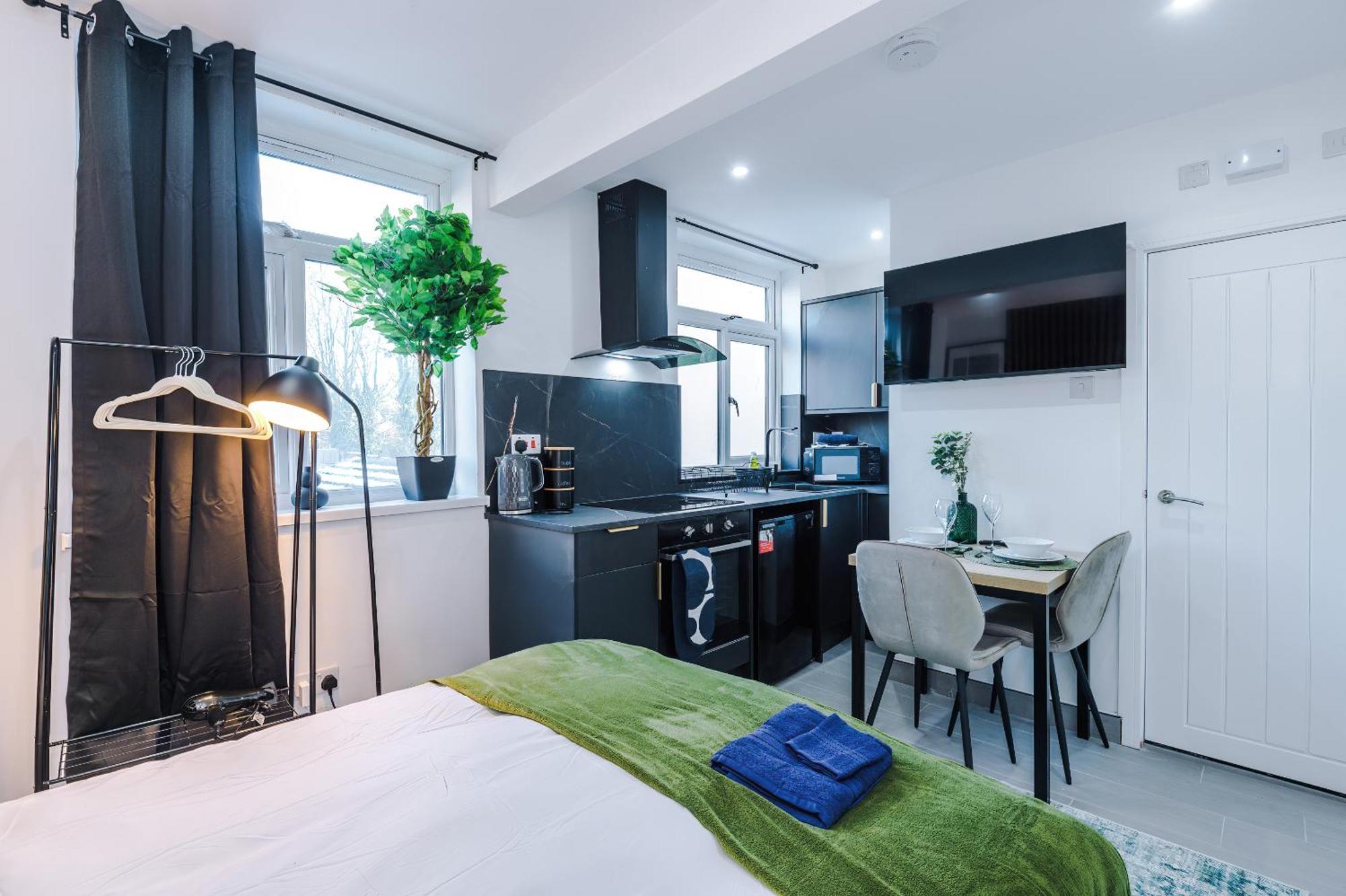 Comfort Style Brand New Selly Oaks Apartment เบอร์มิงแฮม ภายนอก รูปภาพ
