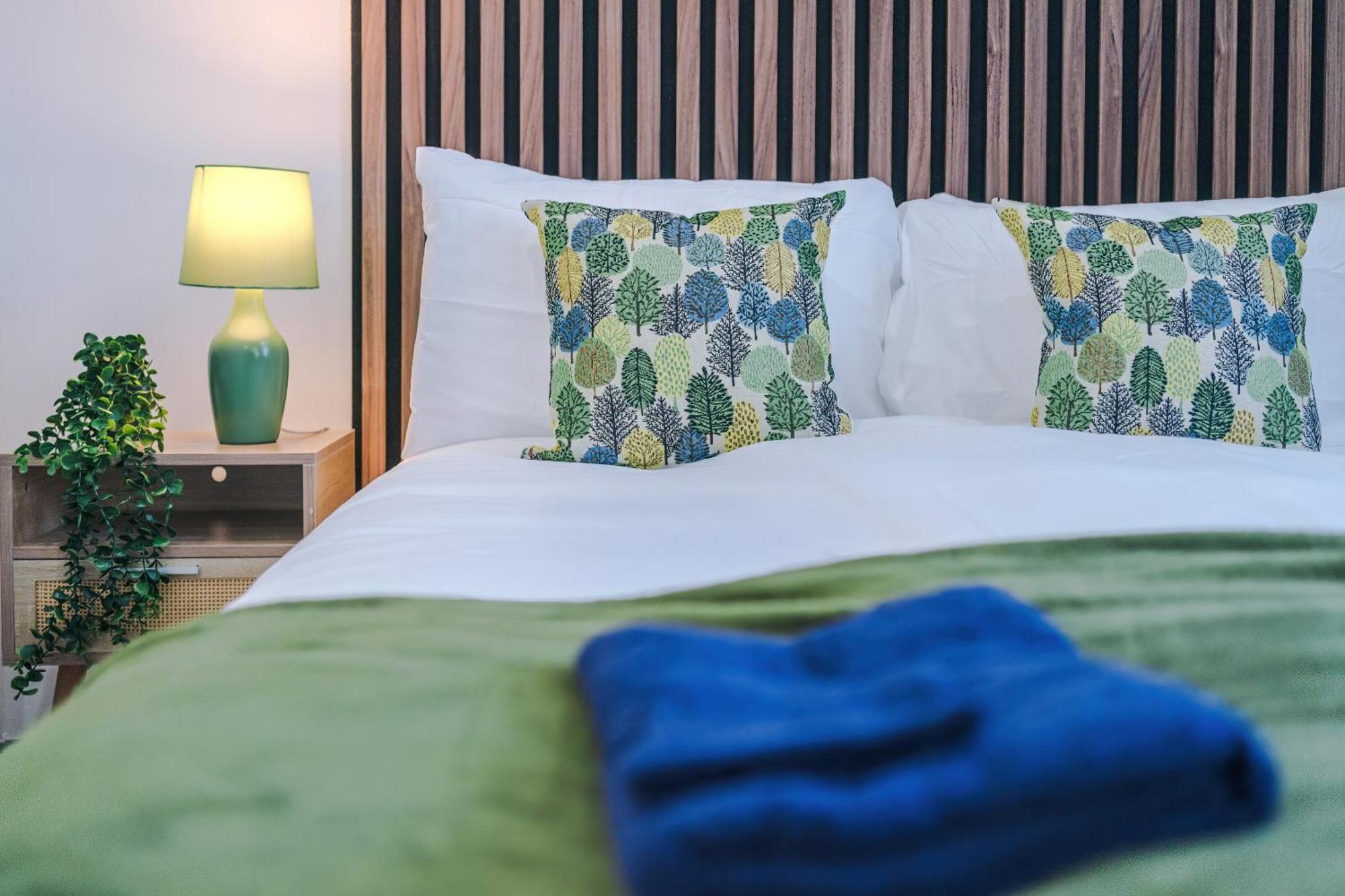 Comfort Style Brand New Selly Oaks Apartment เบอร์มิงแฮม ภายนอก รูปภาพ